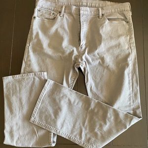 Levi’s 513 jeans